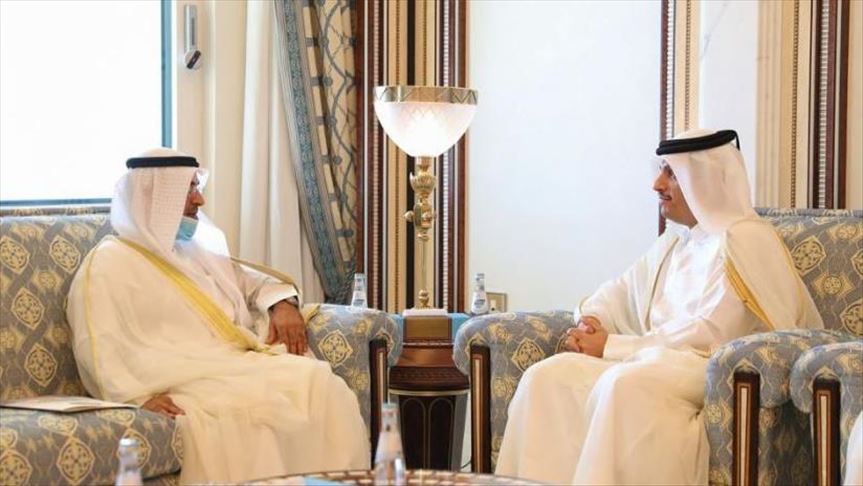 وزير خارجية قطر يلتقي أمين عام "التعاون الخليجي" بالدوحة 
