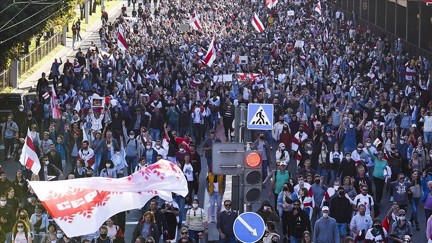 Belarus'ta Cumhurbaşkanlığı seçimlerine karşı protestolar devam etti