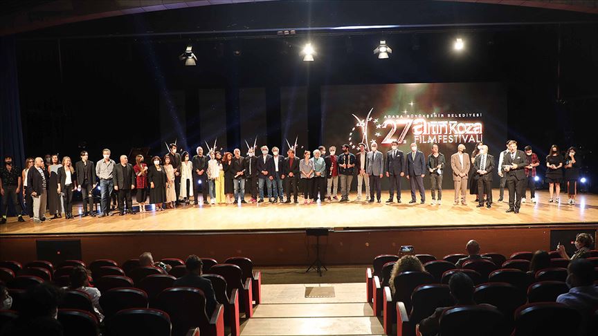 Altın Koza'da en iyi film Ercan Kesal imzalı 'Nasipse Adayız' 