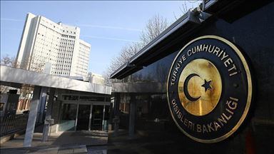 Turquía tilda de ‘lamentable’ sentencia contra tártaros de Crimea