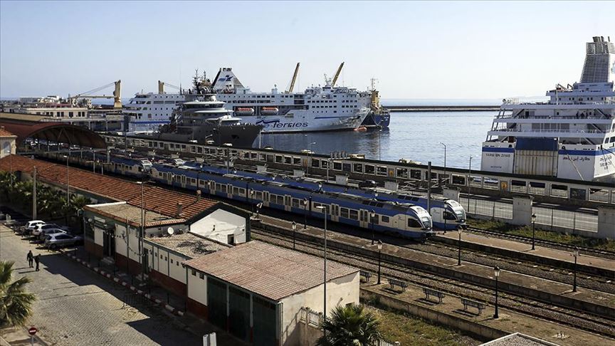 Cezayir, başkentteki metroyu işleten Fransız şirketiyle yollarını ayırdı