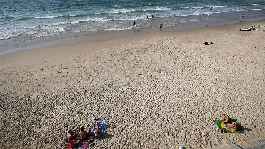 Izrael u trosedmičnoj karantini: Ulice i plaže prazne