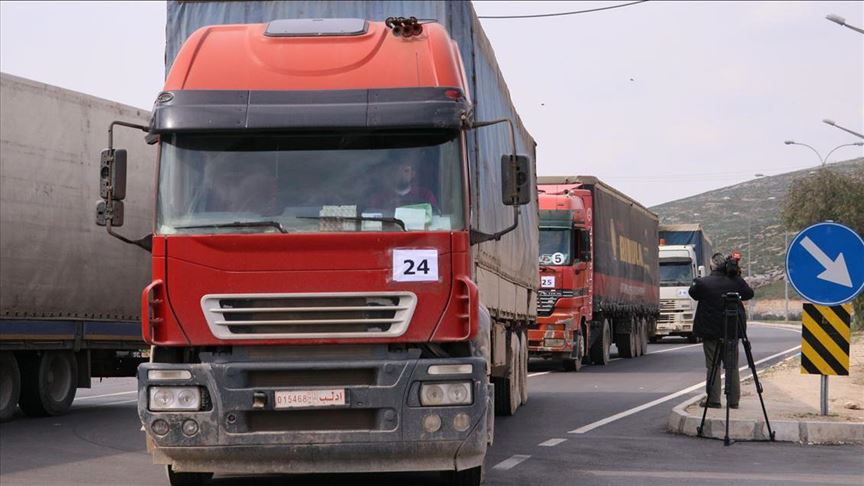 ООН направила в Сирию 28 грузовиков с гумпомощью