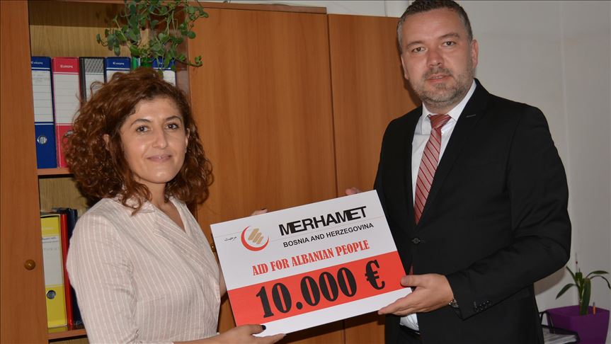 Albanija: Merhamet uručio 20.000 KM za obnovu Doma zdravlja u Draču
