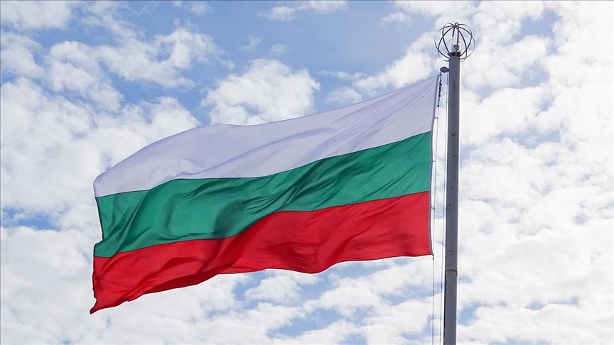 Bulgaria expels 2 Russian diplomats