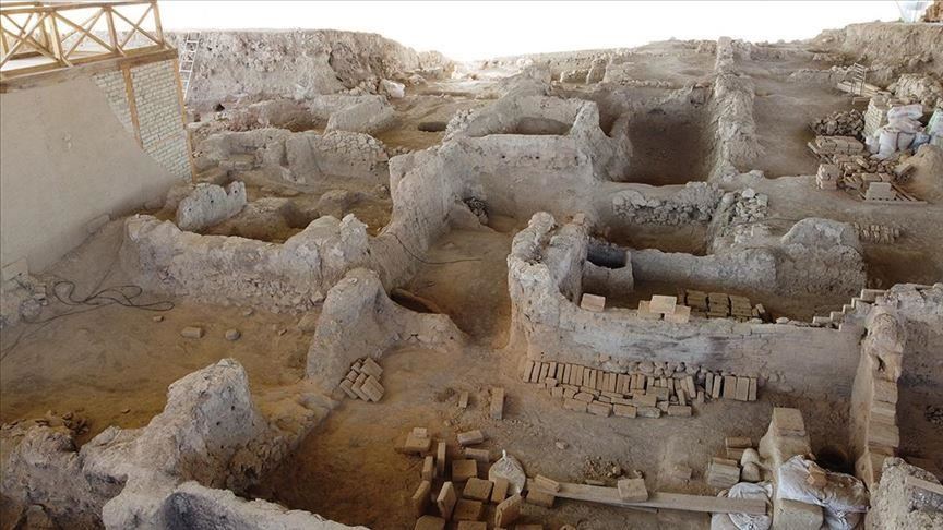4,000-year-old textile mill unearthed in western Turkey