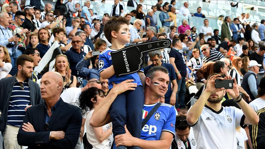 Italija: Uskoro navijači na trećini tribina stadiona u Seriji A