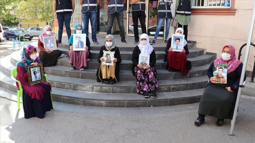 "Dayikên Diyarbekirê" kêfxweş in ku ewladekî din jî vegeriya