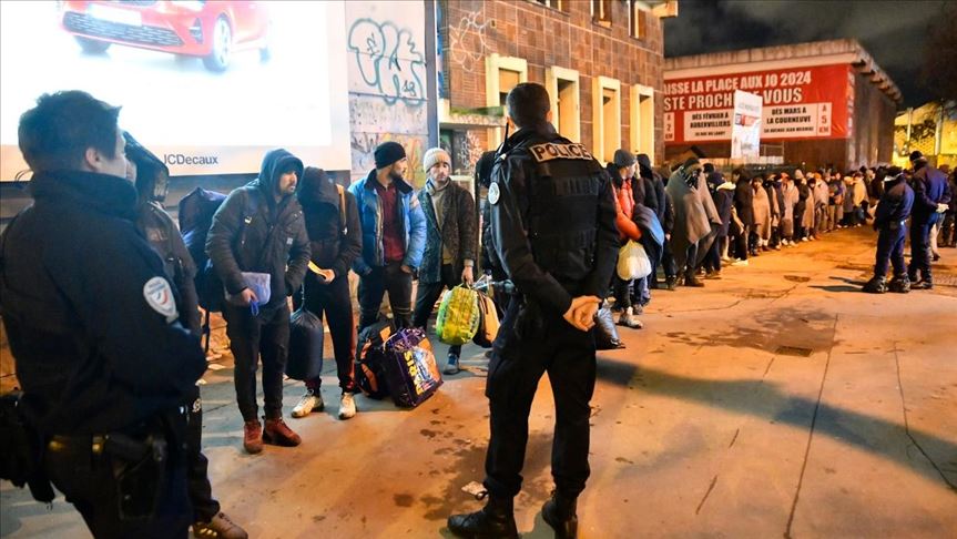 Francia acepta pacto migratorio de la Comisión de la Unión Europea