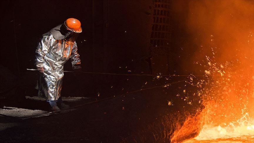 Global steel production rises slightly in August