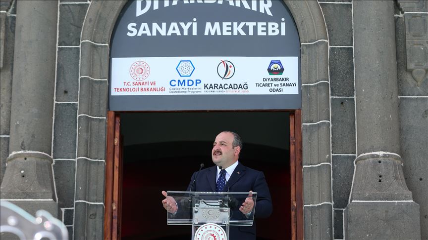 Sanayi ve Teknoloji Bakanı Varank: Diyarbakır her projemizle kapasitesini bir üst noktaya taşıyor