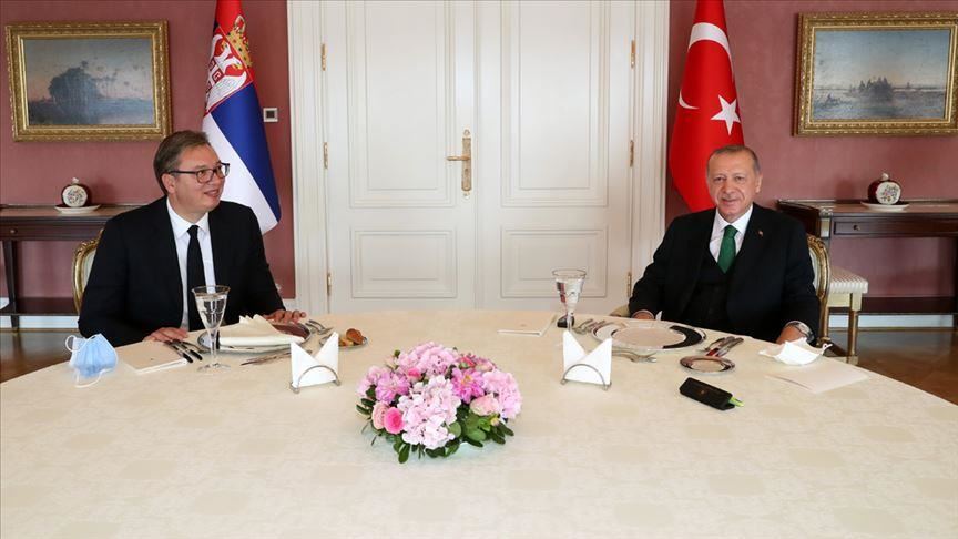 Turkish president meets his Serbian counterpart