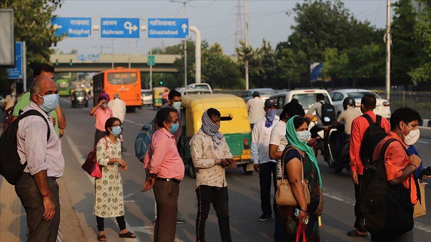 India records 86,000 daily infections, highest in world