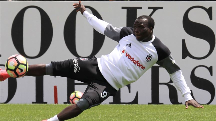Beşiktaş, kadrosuna kattığı Vincent Aboubakar'ın lisansını çıkardı  
