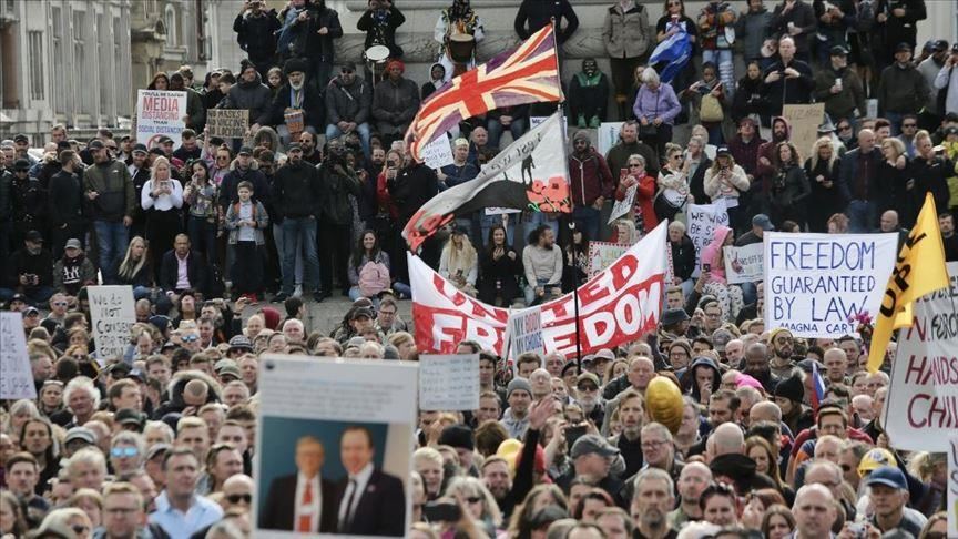 В Лондоне протестуют против ограничений из-за COVID-19