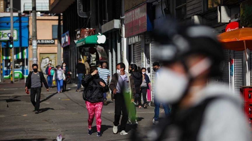 Li dinyayê hejmara kesên bi Kovîd-19ê ketin ji 33 milyon û 62 hezarî derbas bû