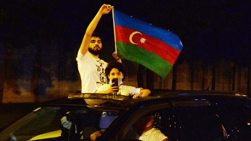 Experto turco: Azerbaiyán podría recuperar el Alto Karabaj de Armenia en caso de una guerra