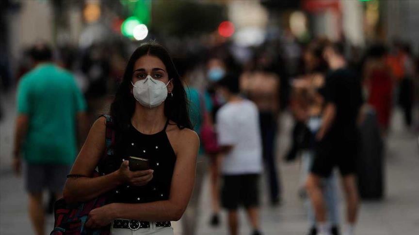 Spain reports nearly 32,000 COVID-19 cases over weekend