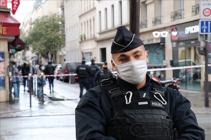 France : la police nie toute explosion à Paris