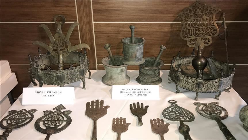 Hampir 700 artefak kuno disita di Turki timur