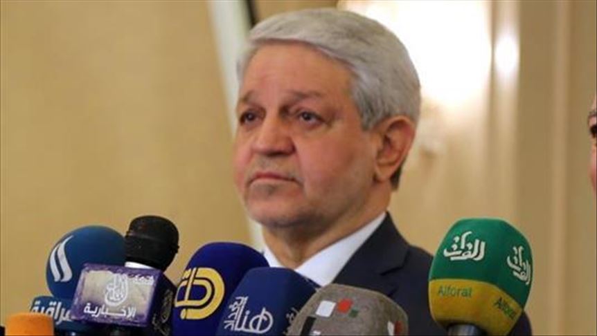 العراق.. وزير الداخلية الأسبق يحذر من انقلاب عسكري