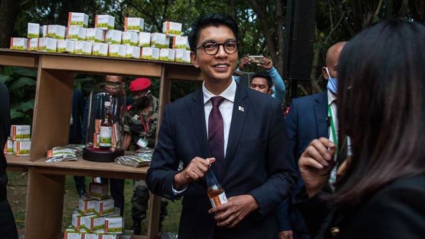 Madagascar / Covid-19 : lancement des gélules « CVO PLUS » à base d’Artemisia