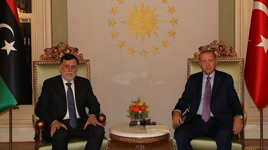 El presidente turco recibe al primer ministro de Libia en Estambul
