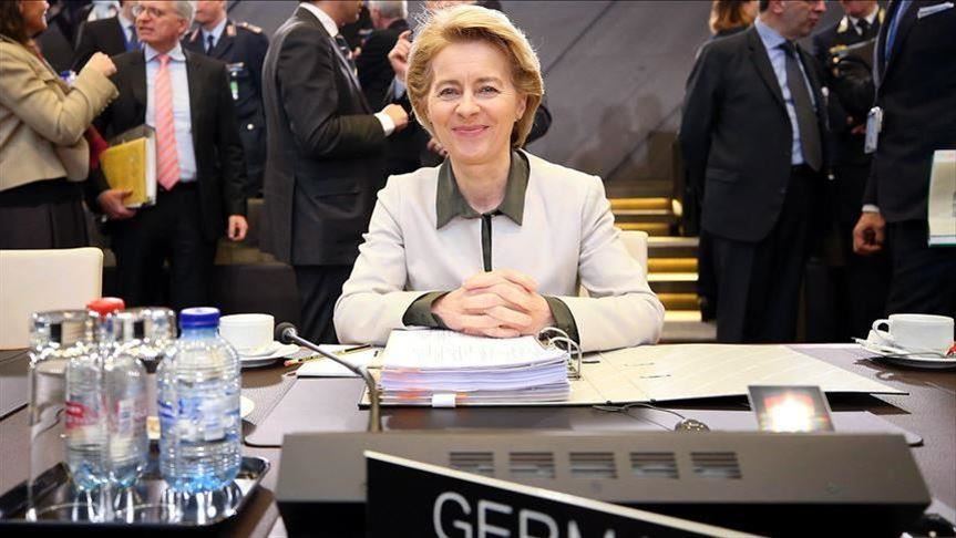 UE / Covid-19 : Ursula von der Leyen en auto-quarantaine