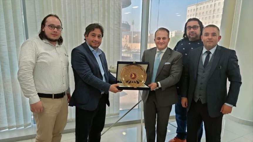 بـ1150 جهازا لوحيا.. رجل أعمال سوري يدعم وقف "المعارف" التركي