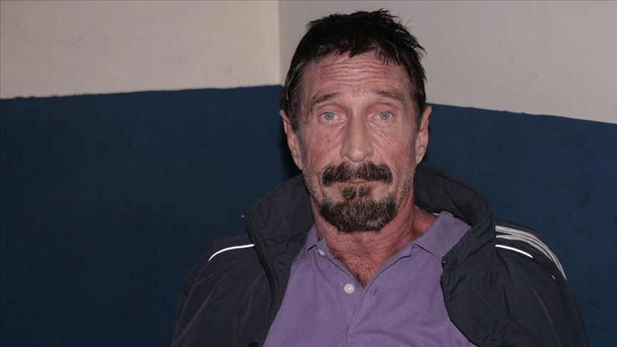 Vergi kaçırma suçundan aranan Amerikalı antivirüs yazılımcısı John McAfee İspanya'da tutuklandı