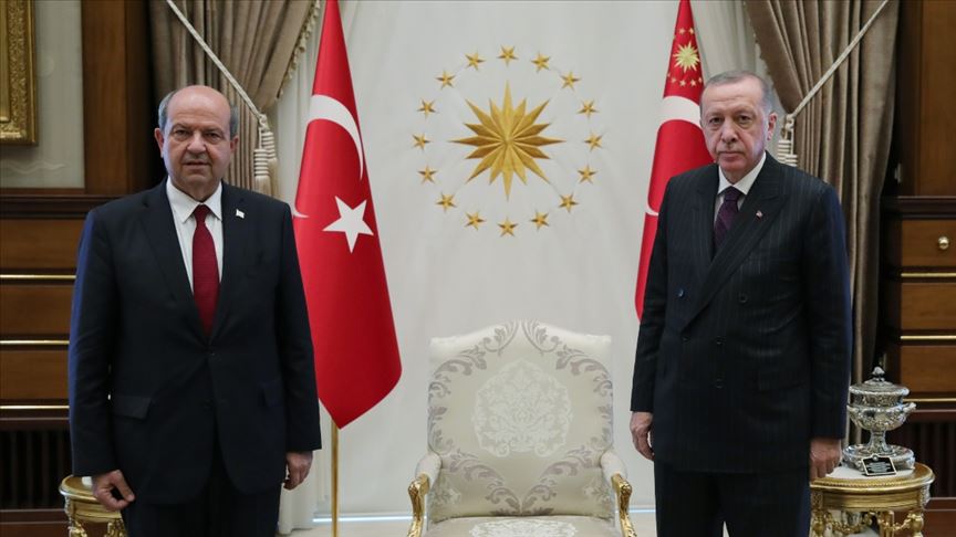 Cumhurbaşkanı Erdoğan KKTC Başbakanı Tatar'ı kabul etti