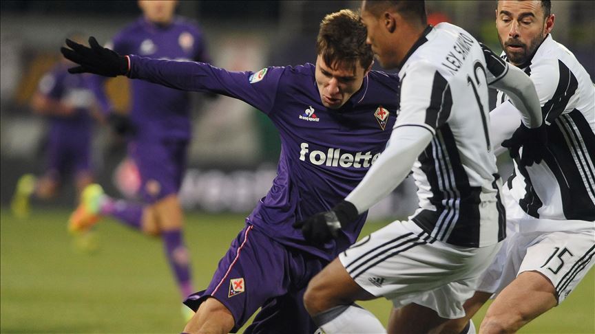 Italian forward Chiesa joins Juventus