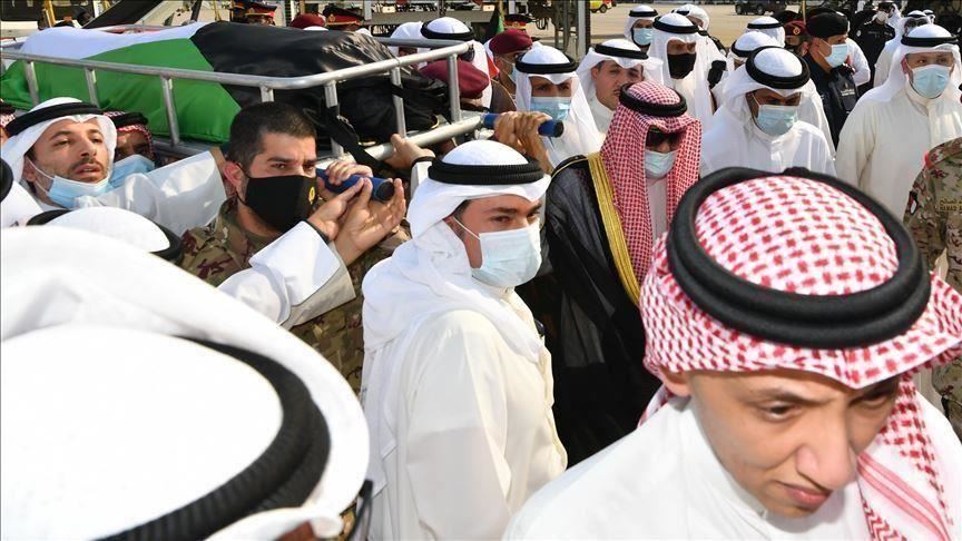 الشيخ مشعل الأحمد رجل الأمن القوي وريثا للحكم بالكويت