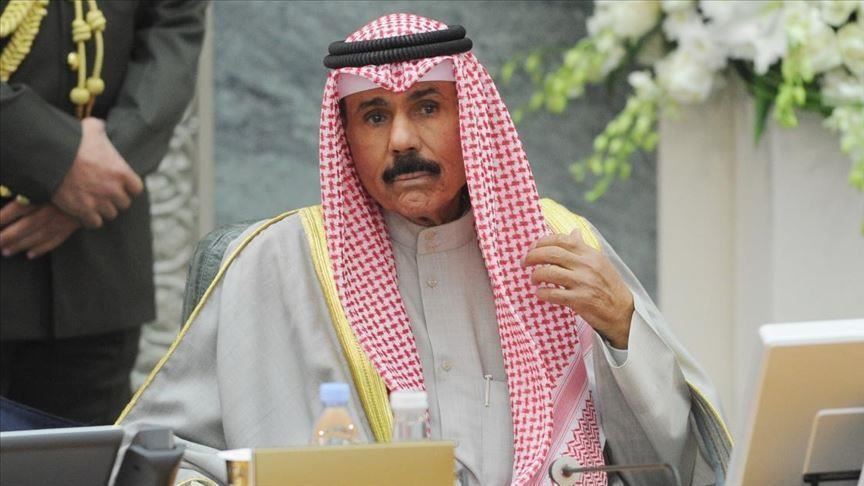 Kuwaiti emir names his brother crown prince