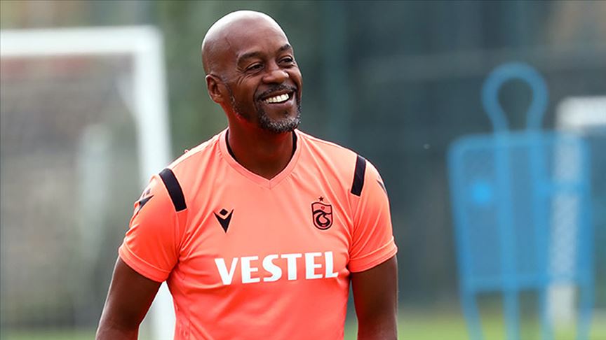 Trabzonspor Teknik Direktörü Newton: Trabzonspor'da rüyamı yaşıyorum