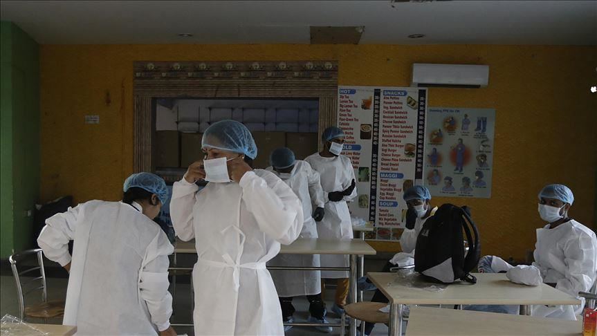 India: Health workers on strike amid 78,000 new cases
