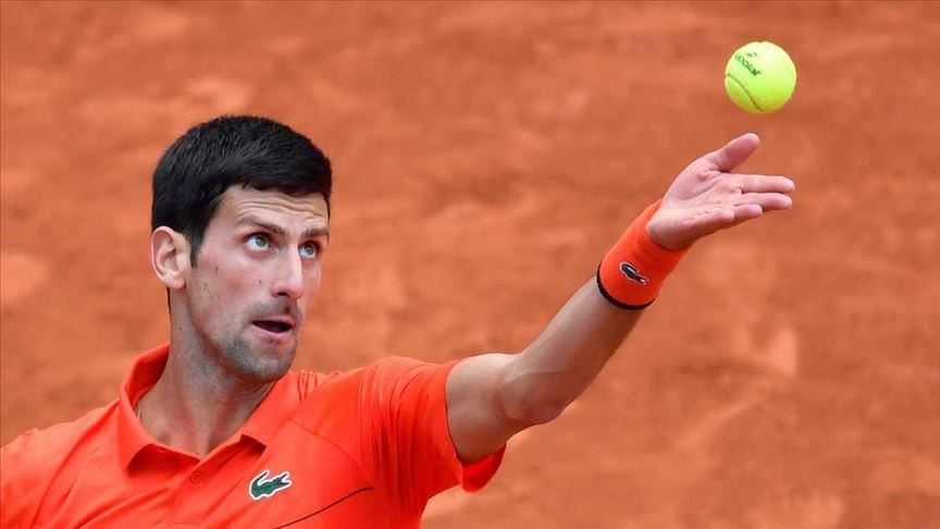 Novak Djokovic moves into French Open semifinals