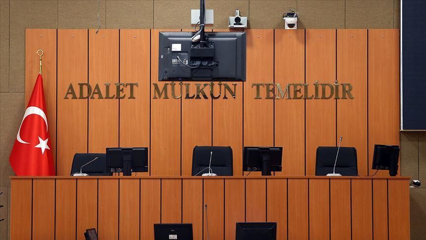 Turkey remands 2 former police chiefs over FETO links