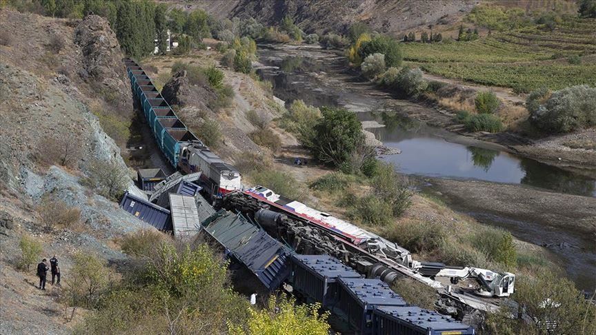 Turkey: 2 people killed in Ankara railway accident