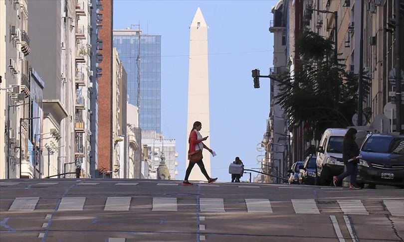 Argentina supera a España y sube al sexto lugar de más contagios en el mundo