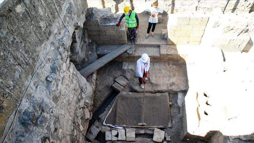 'Diyarbakır'ın kalbi'nde 1800 yıllık kalorifer sistemi bulundu
