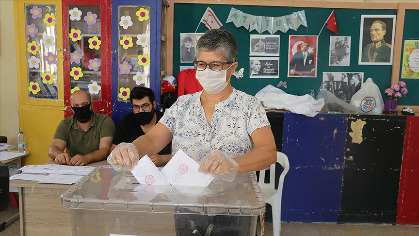 KKTC cumhurbaşkanlığı seçimi için sandık başında