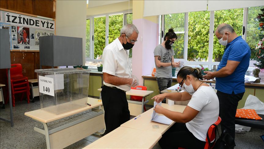Turcochipriotas acudieron a las urnas este domingo para las elecciones presidenciales