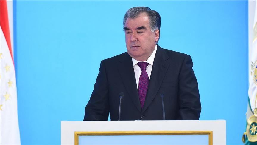 Таџикистанскиот претседател Емомали Рахмон го освои својот петти мандат