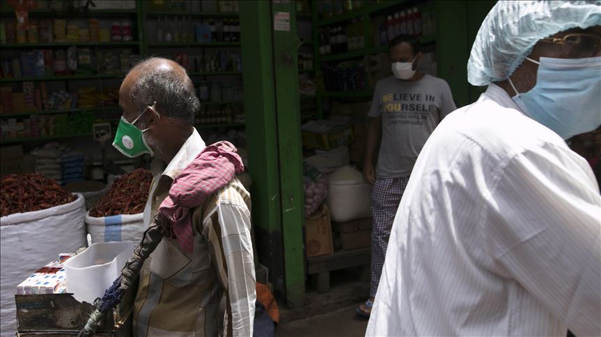 Bangladesh: 'Half of Dhaka dwellers had virus by July'