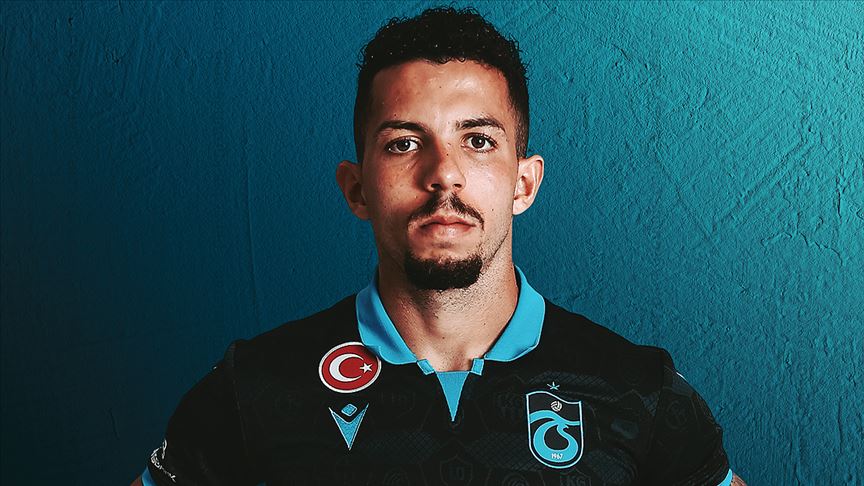 Trabzonspor'un Brezilyalı futbolcusu Flavio: Bu kulüpte oynamak benim için bir rüya gibi