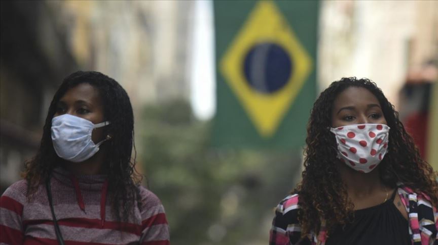 Brasil se convierte en el tercer país del mundo con más casos nuevos de COVID-19
