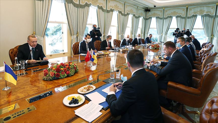 Cumhurbaşkanı Erdoğan ile Ukrayna Devlet Başkanı Zelenskiy başkanlığındaki heyetler arası görüşme sona erdi