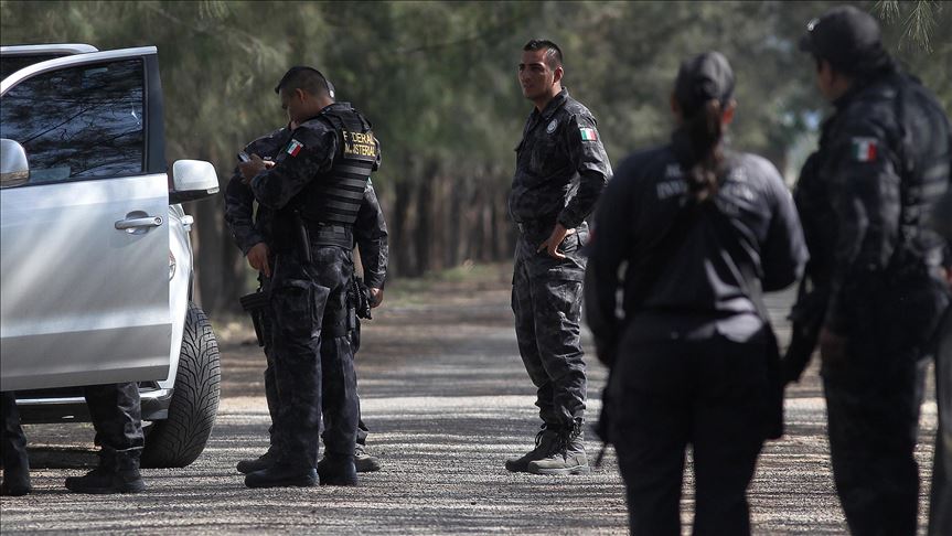 Police in Mexico kill six members of drug gang 