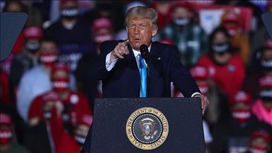 Trump seçim kampanyası için eylülde 247,8 milyon dolar bağış topladı